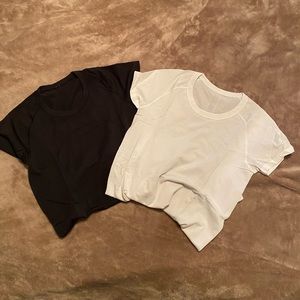 Lululemon Swiftly Tech Shirt.